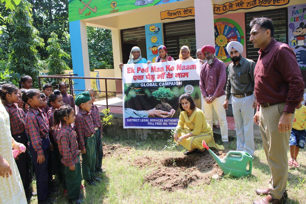 DLSA Covers More School under 'Ek Pedh Maa Ke Naam’ drive